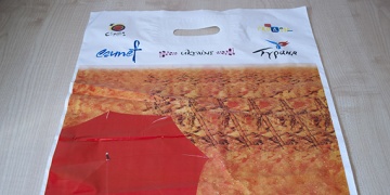 Флексодрук - друк логотипу, картинки, малюнка на поліетиленових пакетах