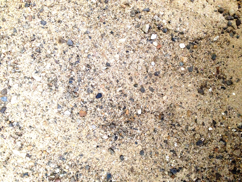 Пісок природний з гравію фракції 0-5 мм 